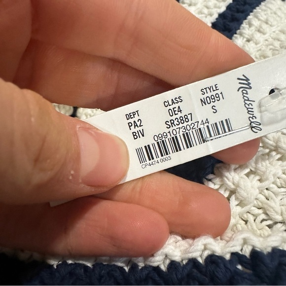 Madewell Crochet-Knit Crewneck Sweater Tank - Picture 7 of 7